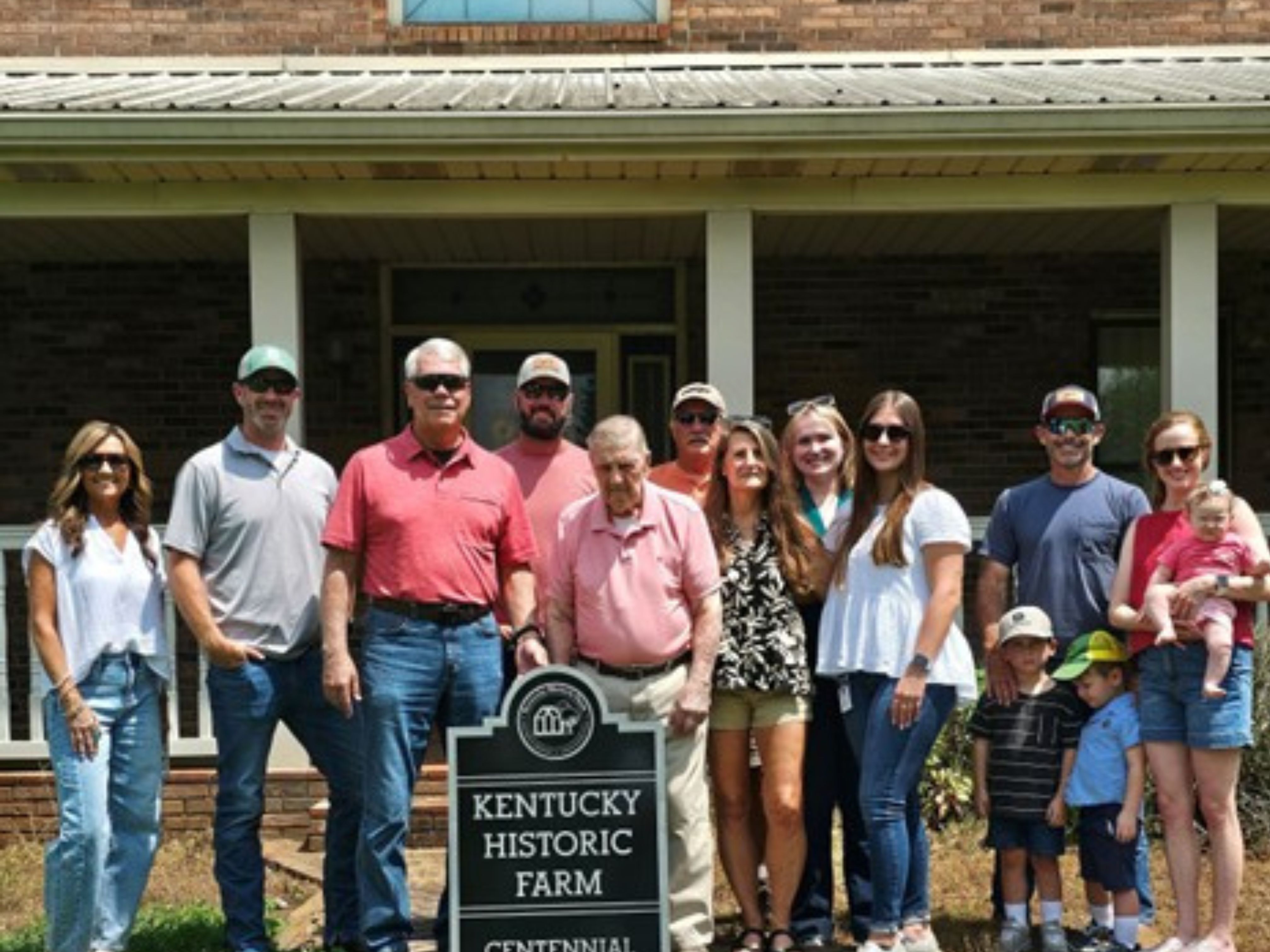 Photo of family members on the Hendricks-Evans farm in Simpson County, Kentucky